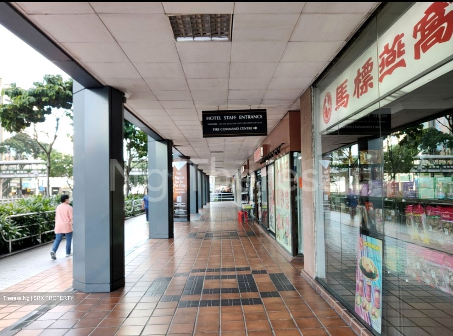 Furama City Centre Singapore (D1), Retail #396193991